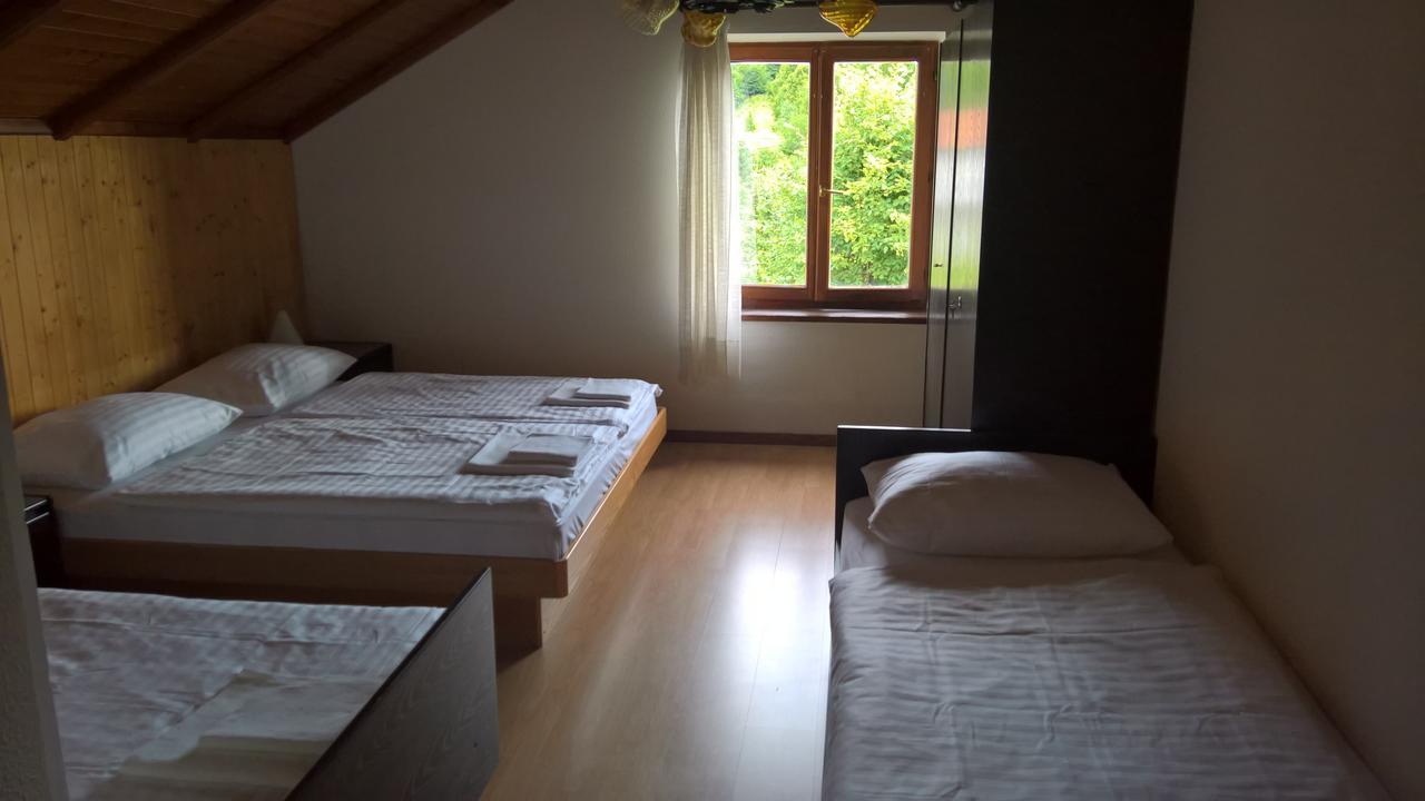 Gostilna Lokve Panzió Kültér fotó