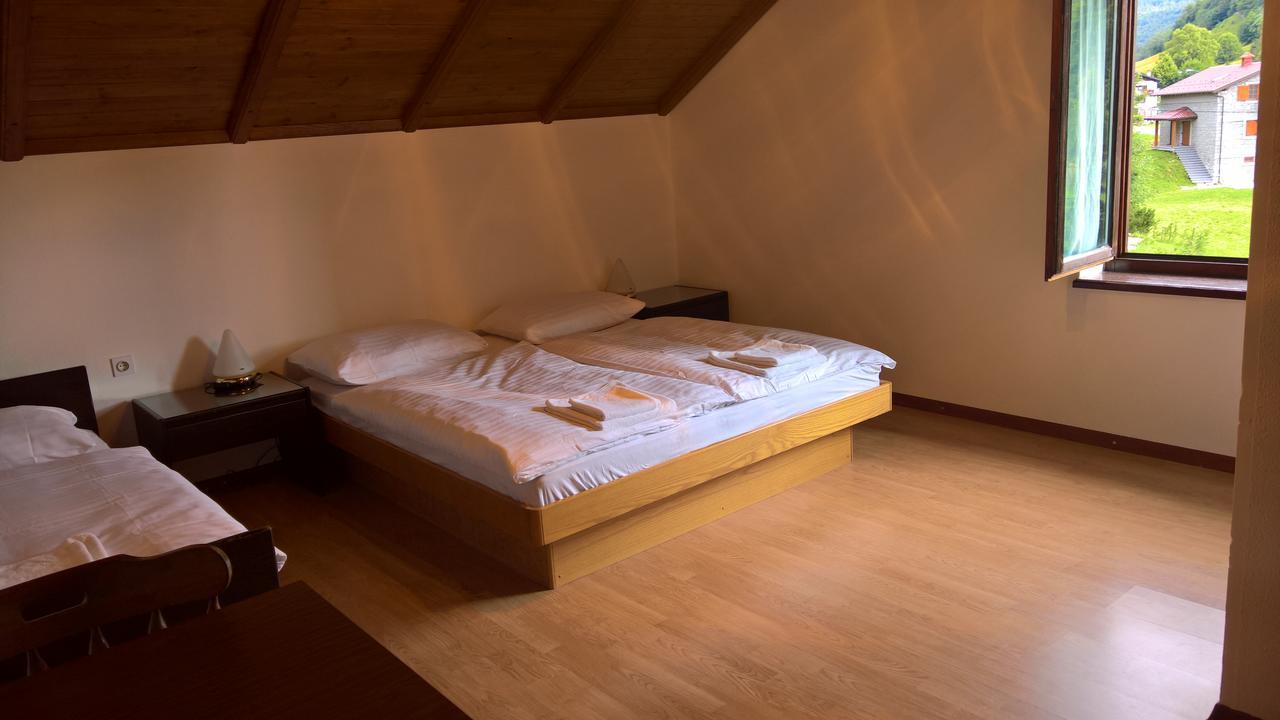 Gostilna Lokve Panzió Kültér fotó